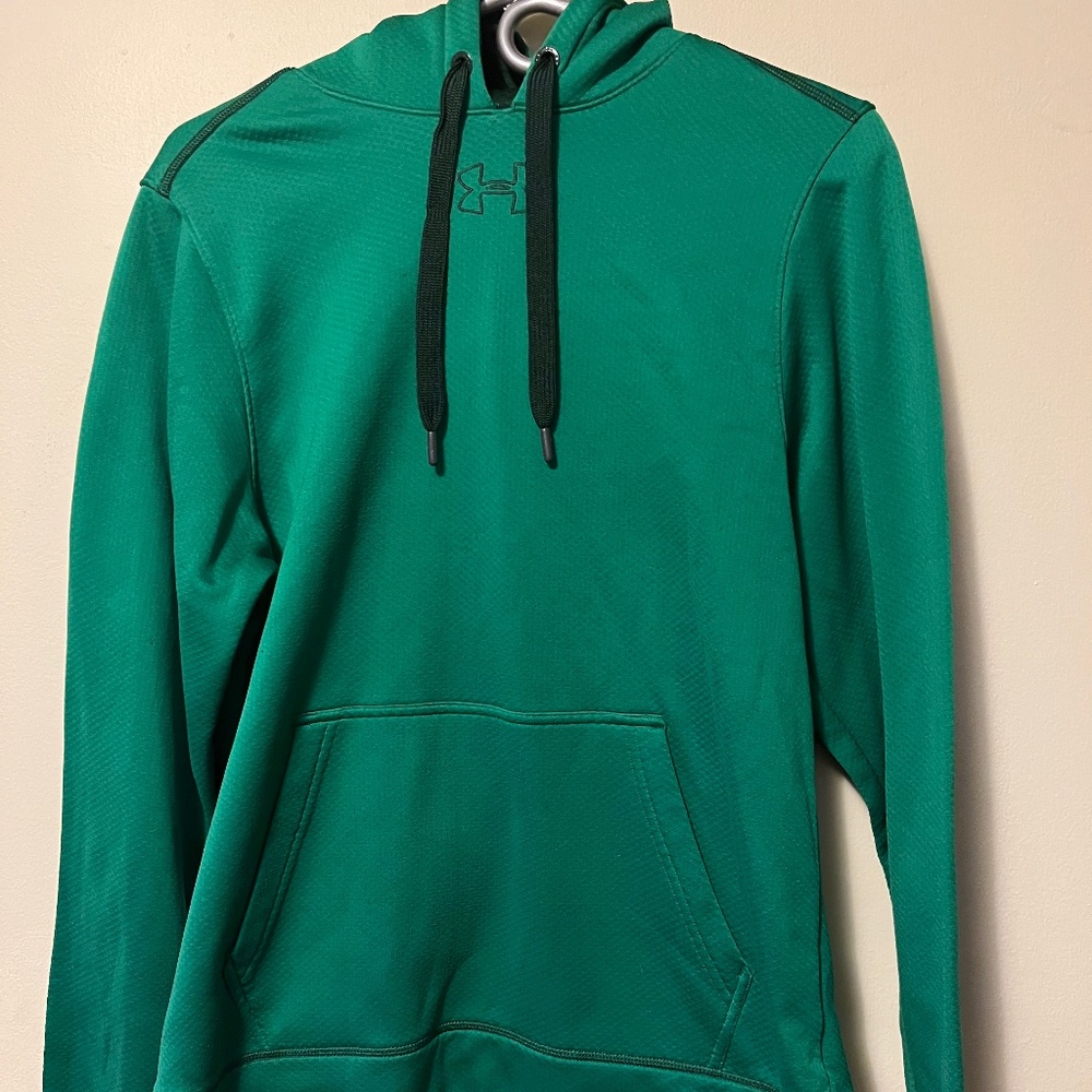 Under Armour Sweatshirt